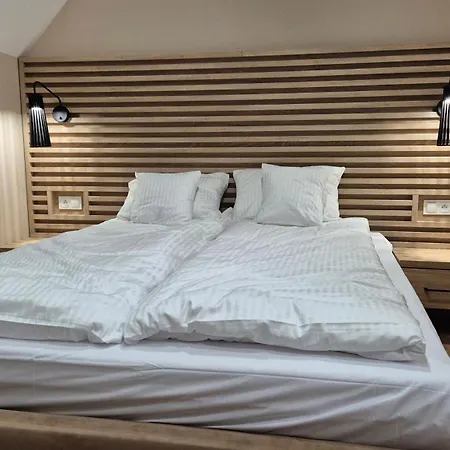 Black Hill Pod Zieleńcem Boho Nr6 Domek alpejski Duszniki Zdrój