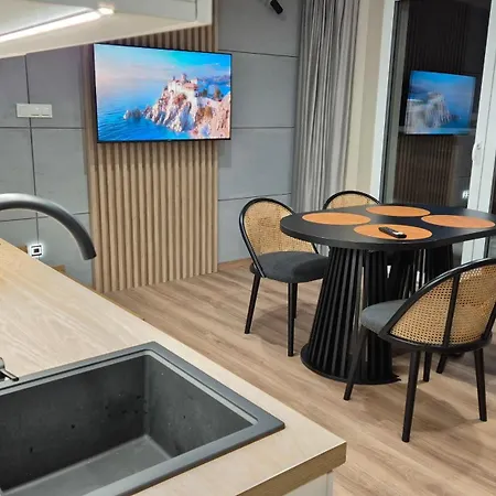 Domek alpejski Black Hill Pod Zieleńcem Boho Nr6 *