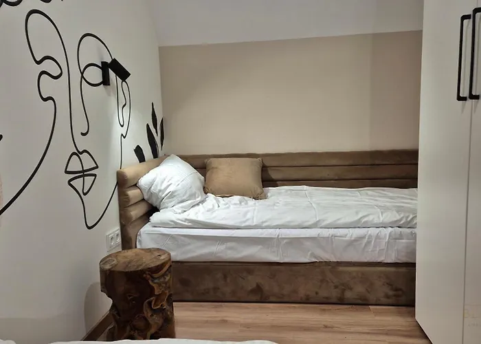 Black Hill Pod Zieleńcem Boho Nr6 *